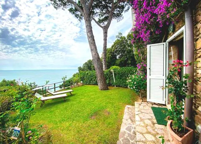 Apartment La Bouganville - Accesso A Mare Privato Ameglia